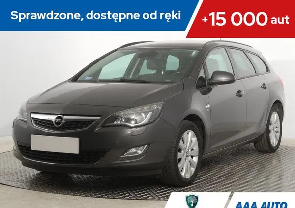 samochody osobowe Opel Astra cena 23000 przebieg: 281838, rok produkcji 2012 z Pakość